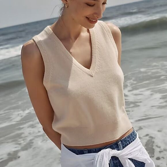 NEW J. Crew Cashmere V-neck sweater-vest in butter cream, XS - Picture 1 of 16